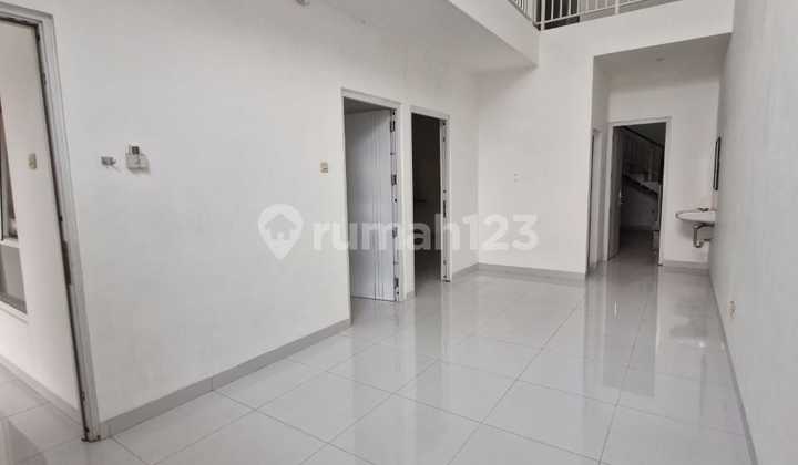 Rumah Bersih & Luas Banyak Kamar Denah Terbuka 2