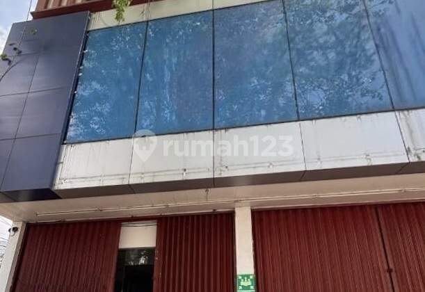 Ruko 2 Lantai Lebar 5X15m Area Parkir di Jl. Dr Cipto 1