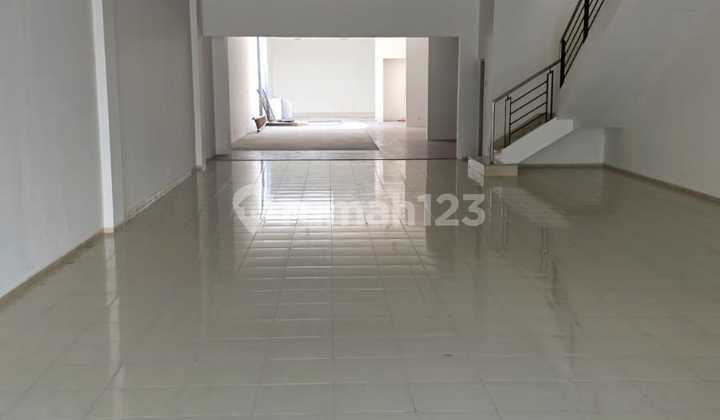 Ruko 2 Lantai Jl Mt Haryono Lokasi Ramai Strategis