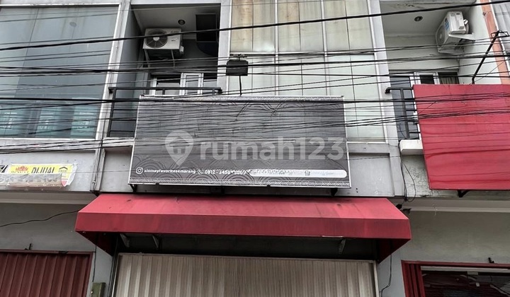 Ruko Siap Pakai Semi Furnished Lokasi Strategis Tengah Kota