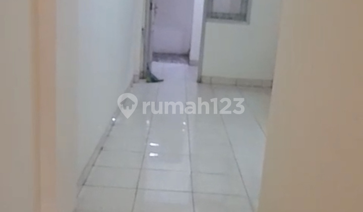 Promo Ruko Siap Pakai 2 Lantai Area Parkir Kawasan Ramai 2