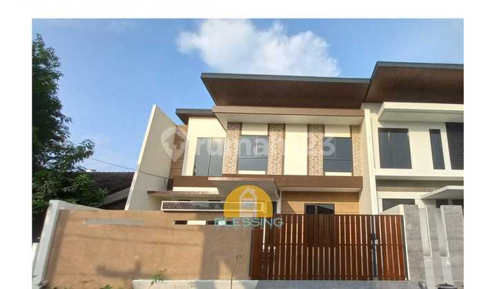 Rumah Megah Luas Baru Bangun Bebas Banjir 2 Lantai 1