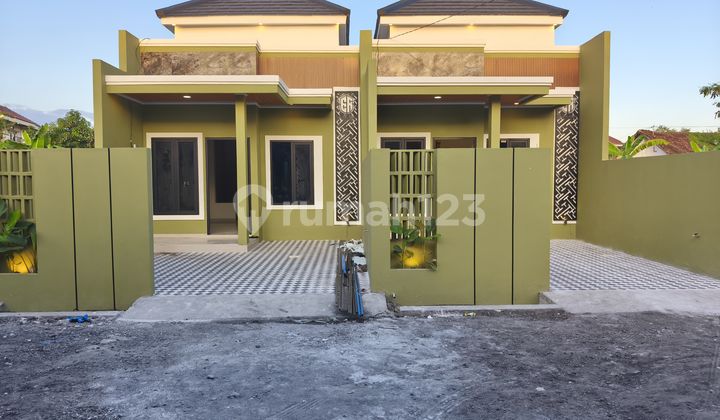Dijual Rumah Baru Di Perumahan Dolog Jenggolo Sidoarjo Kota Rumah Bagus di Alfamart Raya, Jl. Raya Buduran, Buduran, Buduran, Sidoarjo, Jawa Timur, Indonesia, 61252, Sidoarjo SHM