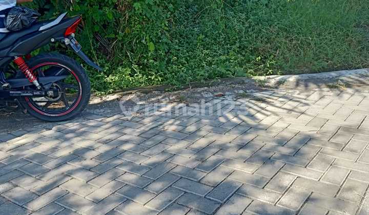 Dijual Tanah Pekarangan Di Jumputrejo Sukodono Sidoarjo Tanah di SD Negeri Jumput Rejo No 356, Jl. Lingkar Barat, Jumputrejo, Sukodono, Sidoarjo, Jawa Timur, Indonesia, 61258, Sukodono SHM 450.0 Dijual Tanah Pekarangan Di Jumputrejo Sukodono Sidoarjo Tanah di SD Negeri Jumput Rejo No 356, Jl. Lingkar Barat, Jumputrejo, Sukodono, Sidoarjo, Jawa Timur, Indonesia, 61258, Sukodono SHM 450.0