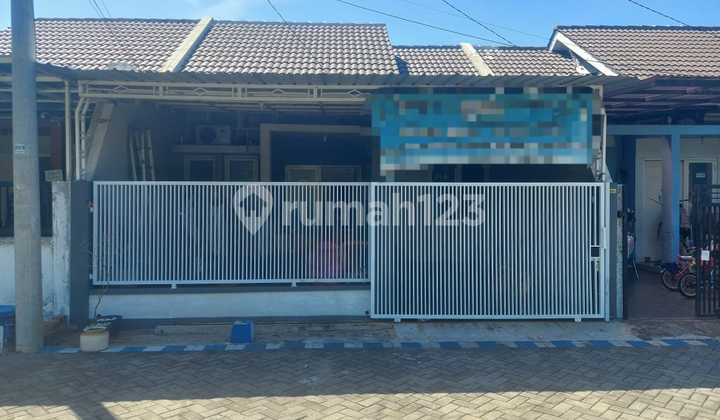 For Sale: House in Green Mansion Housing, Waru Sidoarjo. Nice House with SHM at Jl. Kenangan Ambeng-Ambeng No. 36, Ngingas, Waru, Sidoarjo, East Java, Indonesia, 61256, Waru. For Sale: House in Green Mansion Housing, Waru Sidoarjo. Nice House with SHM at Jl. Kenangan Ambeng-Ambeng No. 36, Ngingas, Waru, Sidoarjo, East Java, Indonesia, 61256, Waru.
