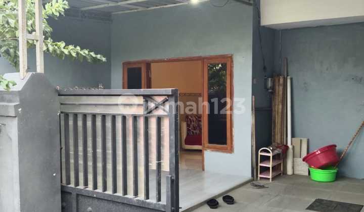 Dijual Rumah Di Perumahan Sapphire Residence Buduran Sidoarjo Rumah di Kantor Desa, Jl. Pahlawan, Damarsi, Buduran, Sidoarjo, Jawa Timur, Indonesia, 61252, Buduran SHM 2
