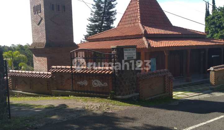 For Sale Villa in Trawas Mojokerto Villa in Trawas, Jl. Raya Duyung Trawas Hill, Buntal, Duyung, Kec. Trawas, Mojokerto Regency, East Java 61375, Indonesia, East Java, 61375, Trawas 2720.0 m² Freehold Title