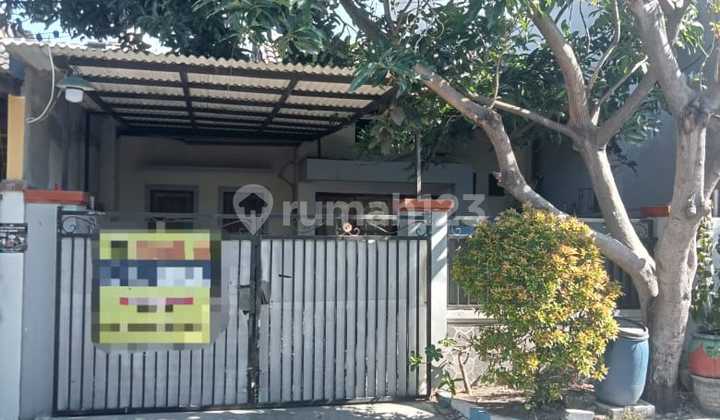 House for Sale in Tropodo Asri Housing, Waru Sidoarjo, House Needs Minimal Renovation, Certificate of Ownership at Tropodo Asri Residence Block D No. 21, Tropodo, Waru, Sidoarjo, East Java, Indonesia, 61256, Waru House for Sale in Tropodo Asri Housing, Waru Sidoarjo, House Needs Minimal Renovation, Certificate of Ownership at Tropodo Asri Residence Block D No. 21, Tropodo, Waru, Sidoarjo, East Java, Indonesia, 61256, Waru