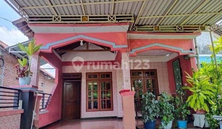 Dijual Rumah Kampung di Bohar Taman Sidoarjo Rumah Butuh Minim Renovasi Lainnya di Smp Ypm - 4, Jl. Raya Bohar, Bohar, Taman, Sidoarjo, Jawa Timur, Indonesia, 61257, Taman 1