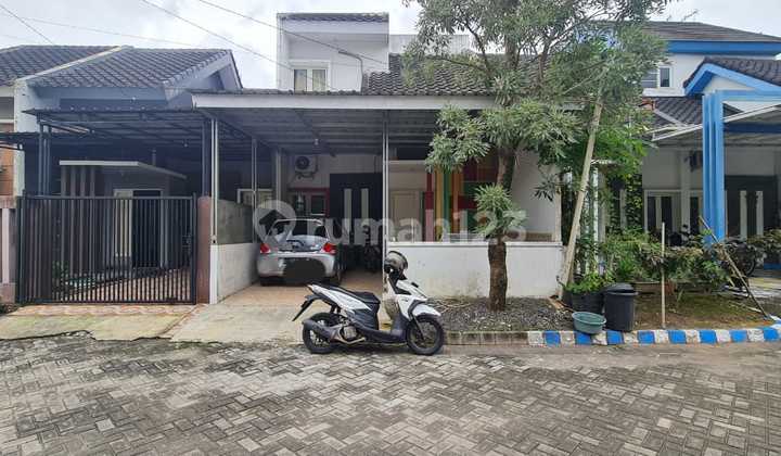 Dijual Rumah 2 Lantai Di Perumahan Star Safira Bohar Taman Sidoarjo Rumah Bagus SHM di Indomaret Raya, Jl. Raya Bohar, Bohar, Taman, Sidoarjo, Jawa Timur, Indonesia, 61257, Taman