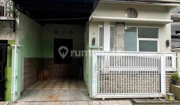 Dijual Rumah Di Jambangan Surabaya Selatan Rumah SHM di Gapura Jambangan X, Jl. Jambangan X, Jambangan, Jambangan, Kota Surabaya, Jawa Timur, Indonesia, 60232, Jambangan