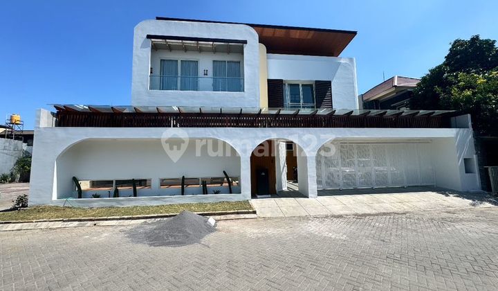 Dijual Rumah Mewah di Kebonsari Gayungan Surabaya Selatan Rumah Bagus SHM di Regency, Kebonsari,, Jambangan, Kota Sby, Jawa Timur, Indonesia, 60233, Kebonsari