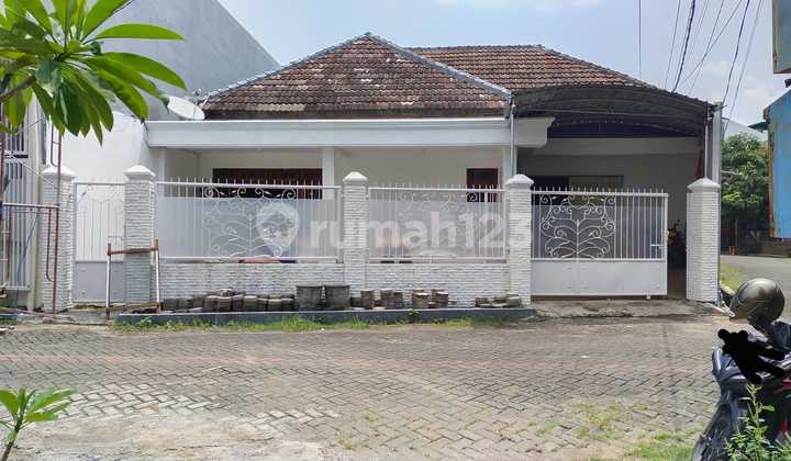 Dijual Rumah Hook Di Perumahan Taman Bougenville Jelidro Sambikerep Surabaya Barat Rumah Bagus SHM di Jelidro, Jl. Raya Jelidro Barat, Sambikerep, Sambikerep, Kota Surabaya, Jawa Timur, Indonesia, 60217, Sambikerep Dijual Rumah Hook Di Perumahan Taman Bougenville Jelidro Sambikerep Surabaya Barat Rumah Bagus SHM di Jelidro, Jl. Raya Jelidro Barat, Sambikerep, Sambikerep, Kota Surabaya, Jawa Timur, Indonesia, 60217, Sambikerep