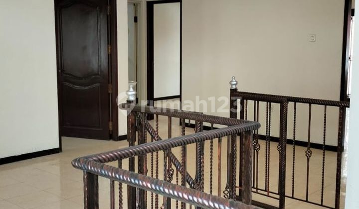 RUMAH MURAH 2 LANTAI DI DARMO PERMAI SURABAYA 2