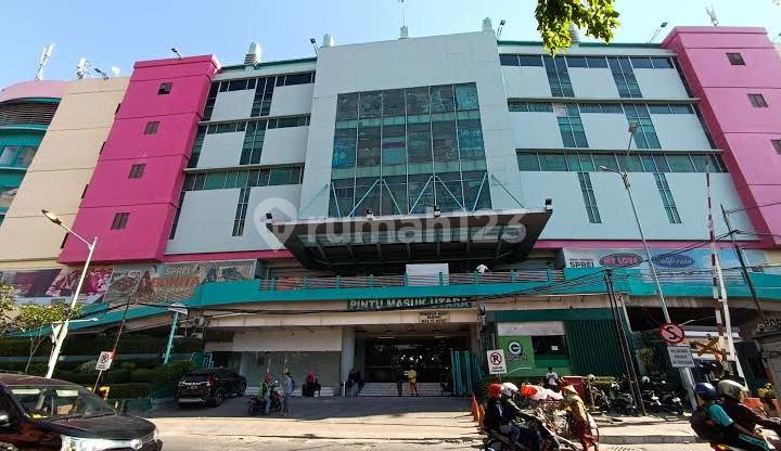 Jual Cepat 2 Stan Jadi 1 di Pusat Grosir Surabaya Jual Cepat 2 Stan Jadi 1 di Pusat Grosir Surabaya