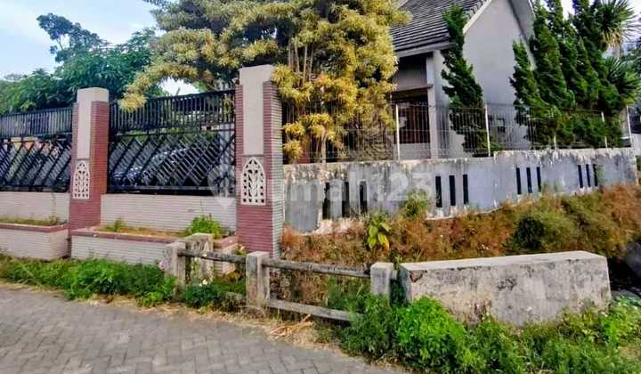 VILLA STRATEGIS MURAH DITRAWAS JUAL CEPAT VILLA STRATEGIS MURAH DITRAWAS JUAL CEPAT