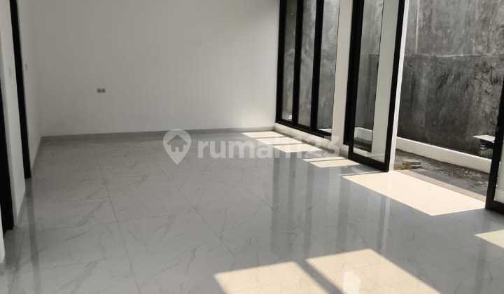 RUMAH BARU ISTIMEWA DI GREEND LAND MENGANTI 2