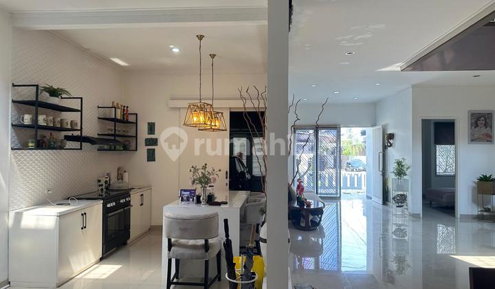 For Sale Ready-to-Occupy House Located in Nusaloka BSD City 2
