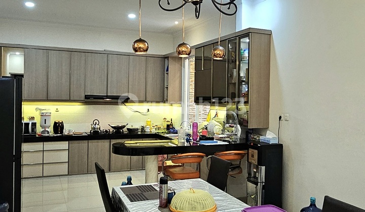 House For Sale Siap Huni  Di  Cluster Alicante Gading Serpong