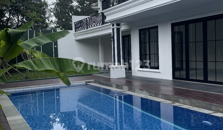 DIJUAL RUMAH MEWAH ADA POOL DI BGH SENTUL  SIAP HUNI