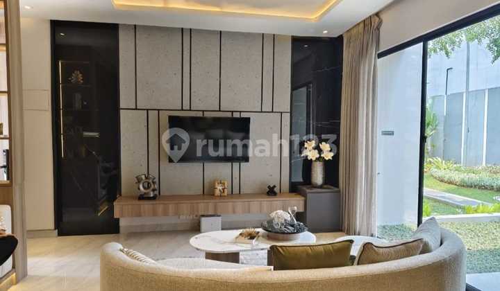 2 Lantai, SHM, di Kawasan Kota Wisata,