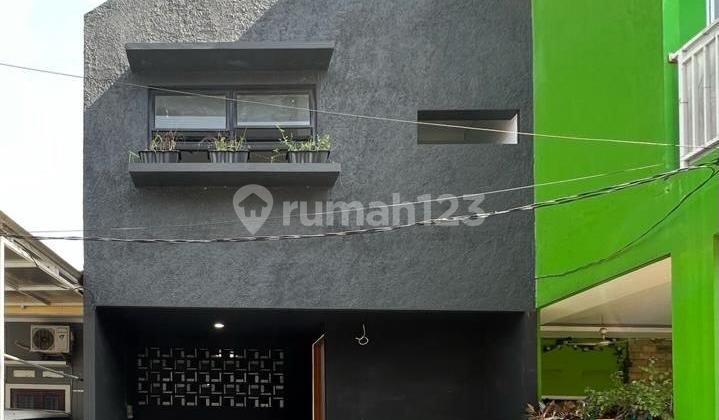 Dijual Rumah Cantik Estetik Dgn Design Kekinian. Belum Pernah Ditempati Lokasi Setu Cipayung