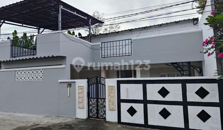 Dijual Rumah Ada Rooftop di Ciputat Tangsel 1