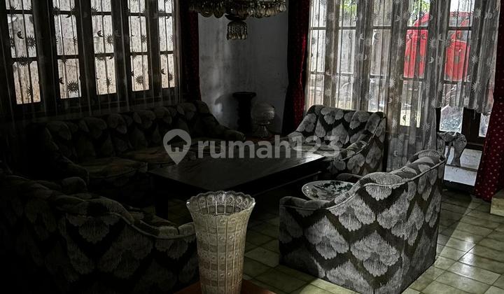 Rumah Besar Kokoh Di Benhil - Cocok Untuk Kos / Usaha / Hunian Keluarga 2