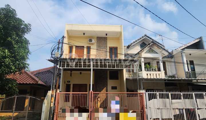 Rumah 2 Lantai di Bintaro 1