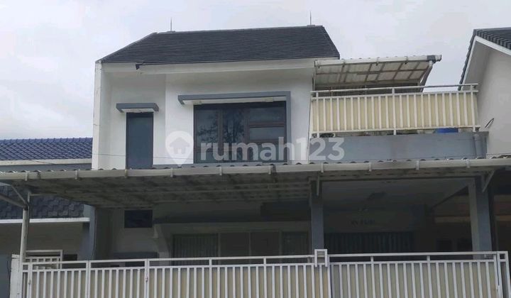 Rumah 2 Lantai di Serpong Park Tangerang Selatan