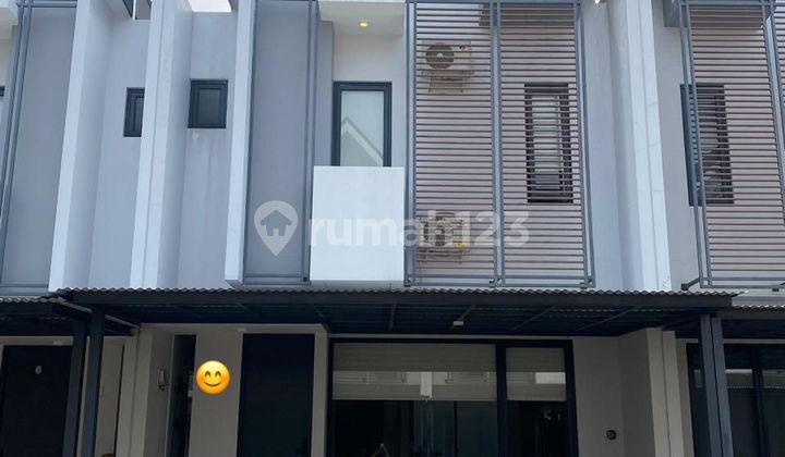 Sewa Rumah Myza Cosmo House di BSD City