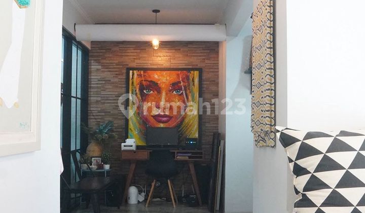 Dijual Rumah Modern Office Style di Metro Permata 1