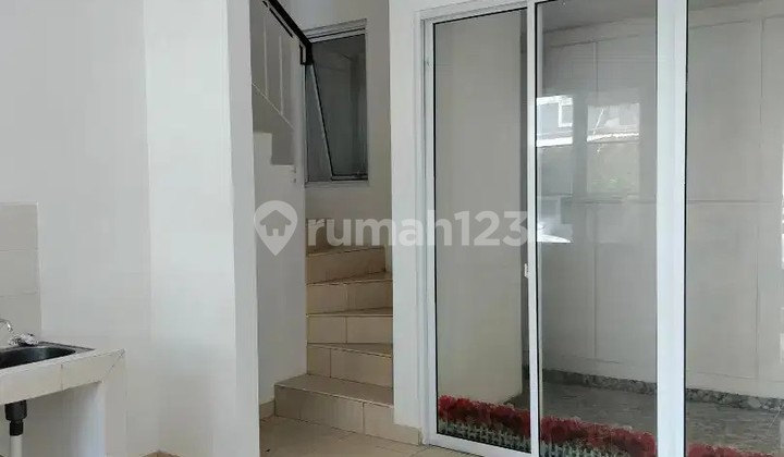 Hot Rent. Rumah cantik Vanya Park Azura, BSD 2