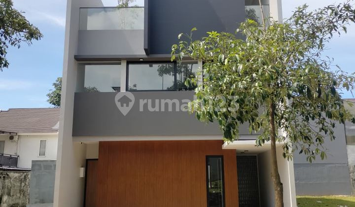 Rumah BRAND NEW di THE GREEN BSD City, Dekat Tol dan Stasiun