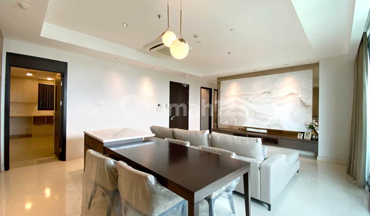 Rare 3 BR Premium Facility Apartment at Wang Residence, Kedoya - West Jakarta