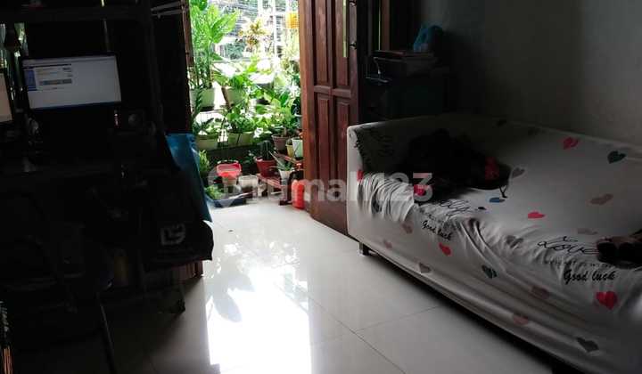 Ready-to-Occupy 3-Story Shop House in Strategic Location, Cipete, South Jakarta 2