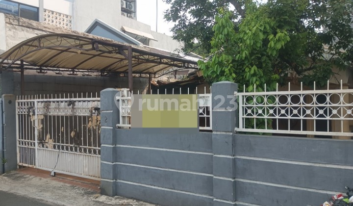 Rumah Bagus Siap Huni Lokasi Strategis di Duren Tiga, Jakarta Selatan 1