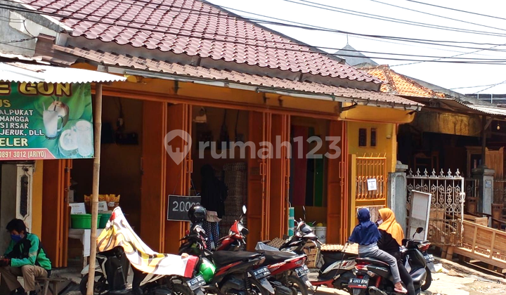 Dijual Enam Unit Rumah Kontrakan Dapat 3 Unit Kios Strategis Pinggir Jalan di Bencongan Indah, Kelapa Dua, Tangerang
