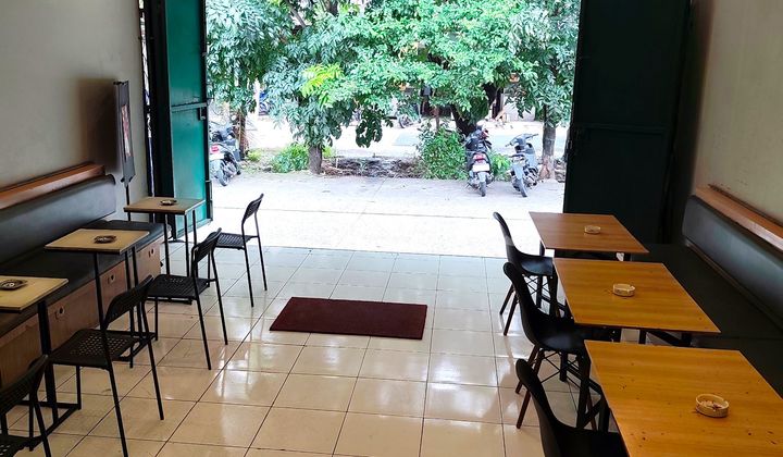 For Rent Strategic 3-Story Shop House in Poris Indah, Cipondoh 2