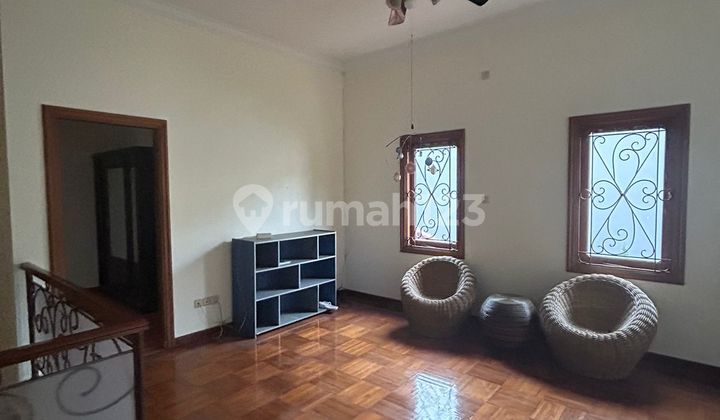 Dijual Rumah Taman Giri Loka Hoek Fully Furnished 2