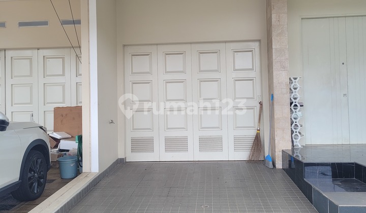 Dijual Rumah The Spring Murah Sudah Renovasi 2.5lantai