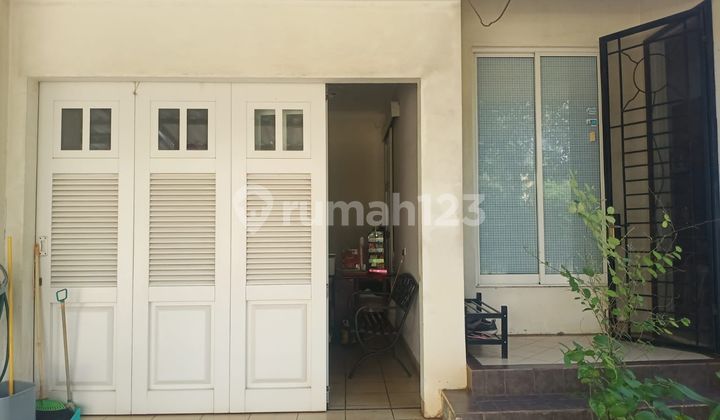 For Sale Pondok Hijau Golf House - 3 Bedrooms, Freehold Title, Northeast Facing