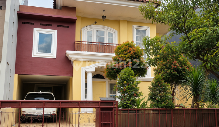 Dijual Rumah Puspita Loka BSD - LT 240 M² | SHM | Harga Turun Rp 3,4 M Dijual Rumah Puspita Loka BSD - LT 240 M² | SHM | Harga Turun Rp 3,4 M