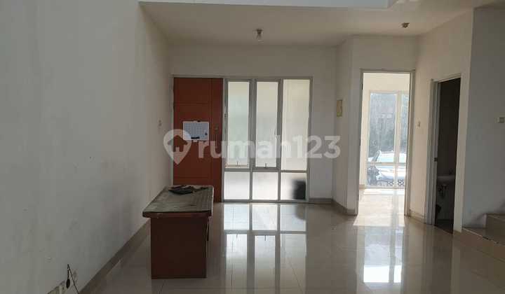 Dijual Rumah Besar di The Leaf Citraraya 2