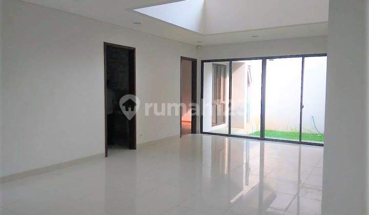 For Sale Dieminem House Bsd Area 200 Meters 2