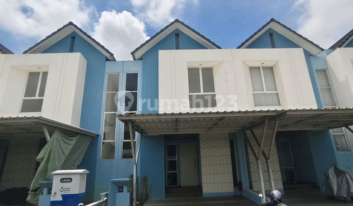 Disewakan Rumah dengan Bagus Siap Huni di Suvarna Sutera Disewakan Rumah dengan Bagus Siap Huni di Suvarna Sutera