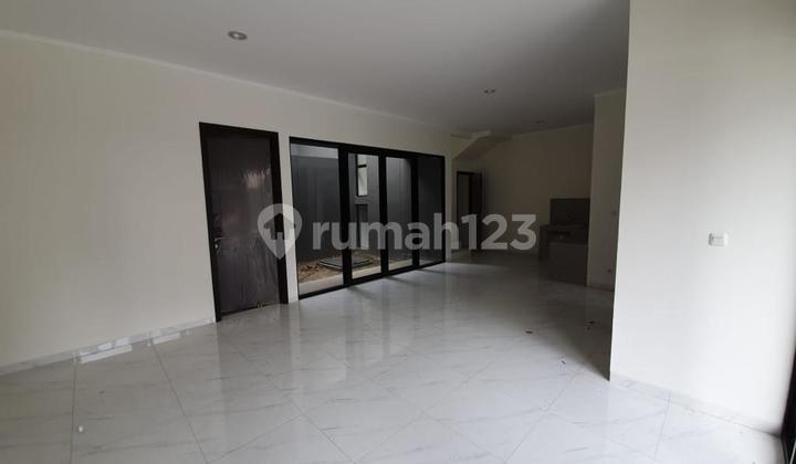 Dijual Cepat Rumah Baru Gaya Modern Nego Sampai Deal 2