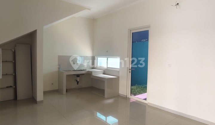 Disewakan Rumah Siap Huni 2 Lantai Dalam Cluster Kontrakan 2