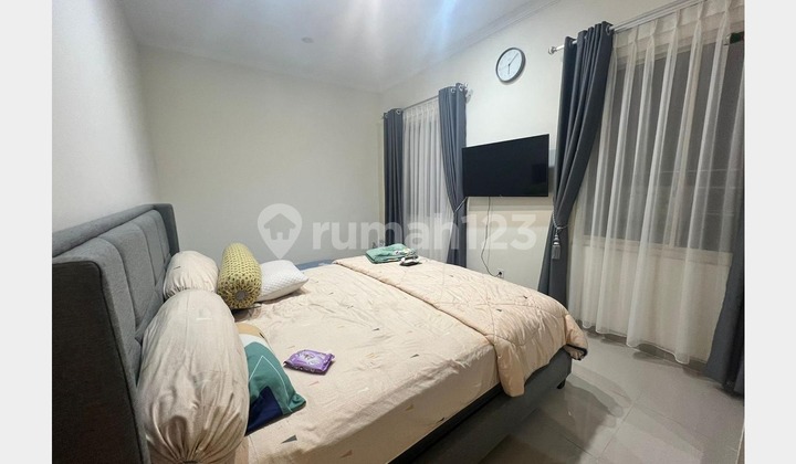 For Sale 2-Story 7x16 Furnished House In Caribbean Flamingo Serpong 2