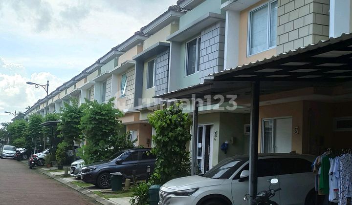 Rumah 2 Lantai Dijual Dekat Dengan Mall Sms, Sekolah Stella Maris, Dan Pasar Modern di Virginia Village, Jl. Hampton No.51, Curug Sangereng, Kelapa Dua, Tangerang, Banten, Indonesia, 15810, Gading Serpong Virginia Village 2